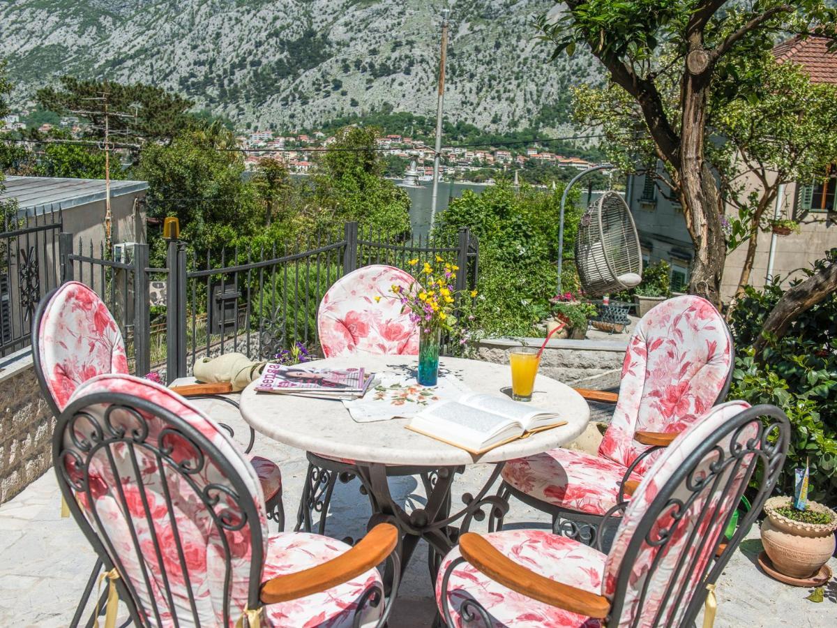 Green Home Apartments Kotor Eksteriør billede