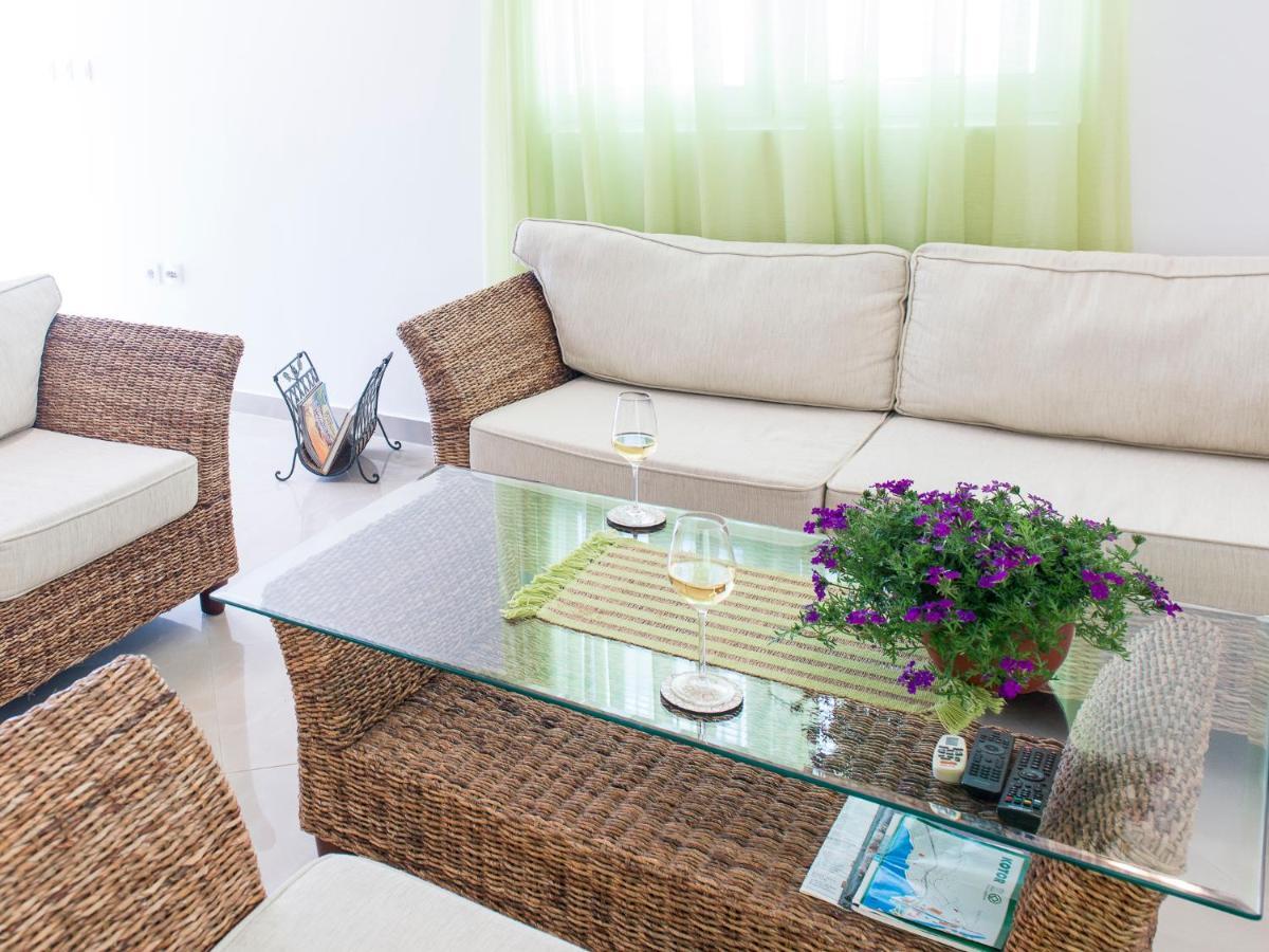 Green Home Apartments Kotor Eksteriør billede