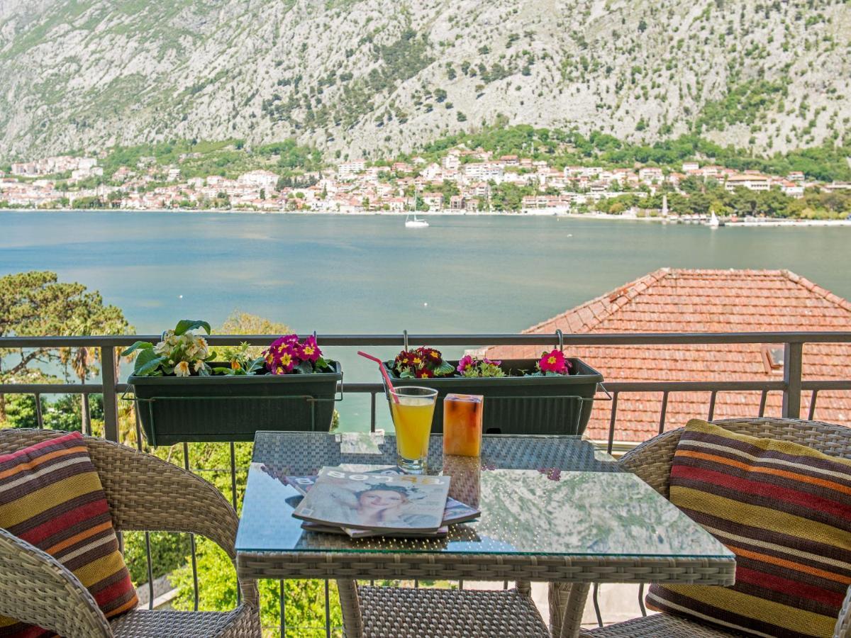 Green Home Apartments Kotor Eksteriør billede