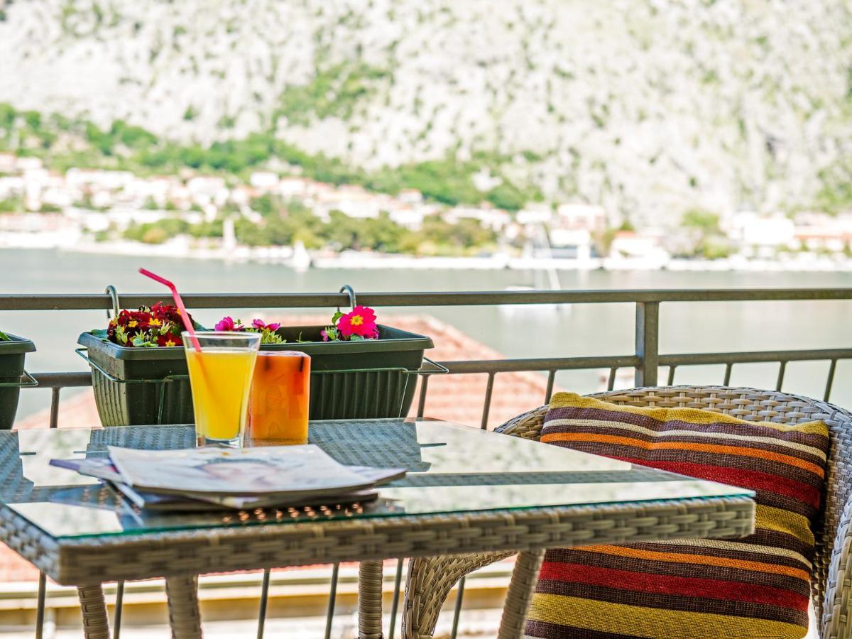 Green Home Apartments Kotor Eksteriør billede