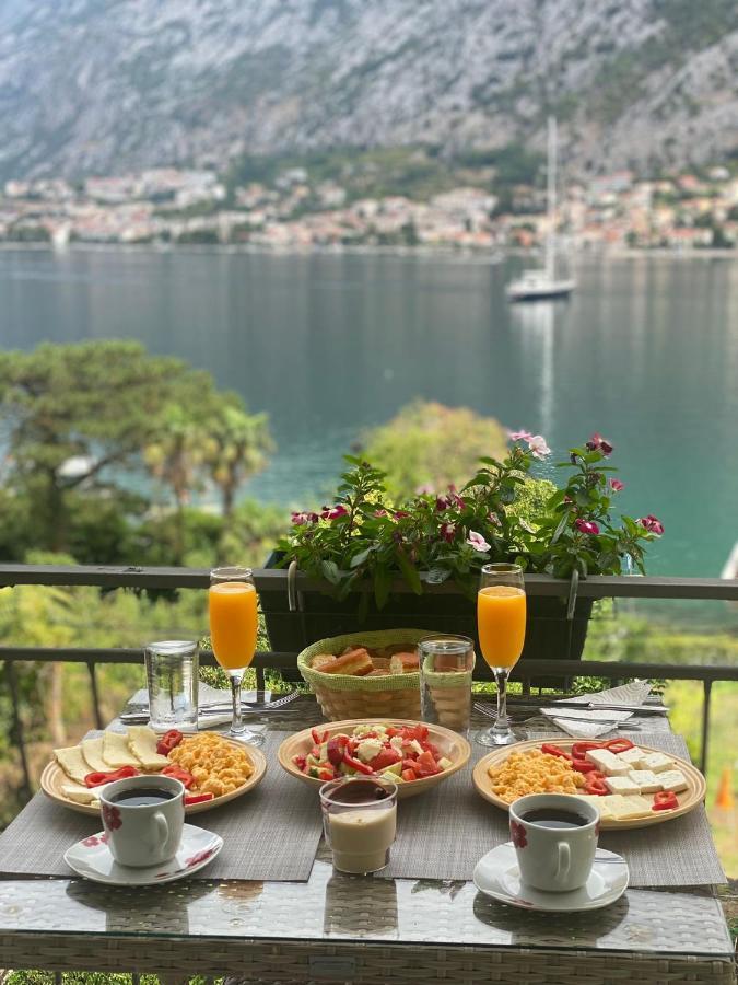 Green Home Apartments Kotor Eksteriør billede